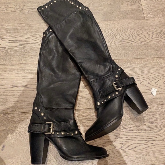 Black Leather studded to the knee Boots! - Picture 1 of 4